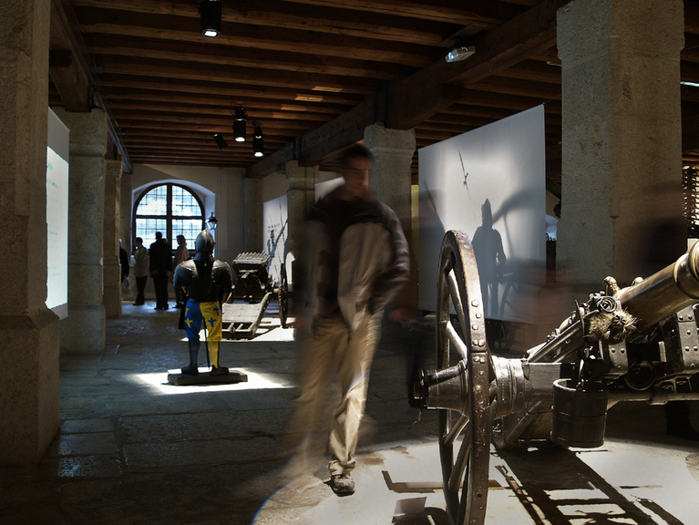 Vernissage Vorwaerts in die Vergangenheit 12.12.2009